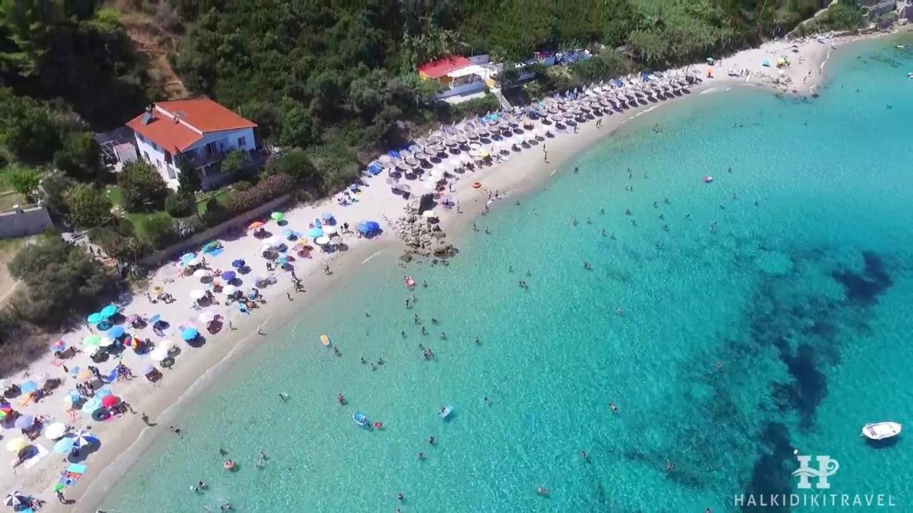 Blue Thea Luxury Villa In Afitos Bagian luar foto