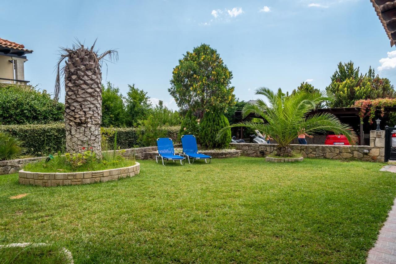 Blue Thea Luxury Villa In Afitos Bagian luar foto