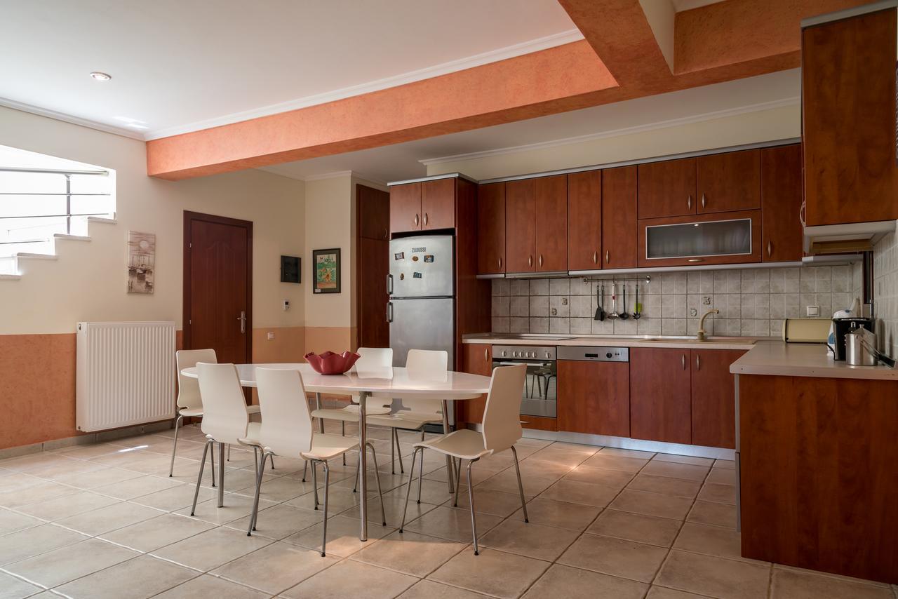 Blue Thea Luxury Villa In Afitos Bagian luar foto